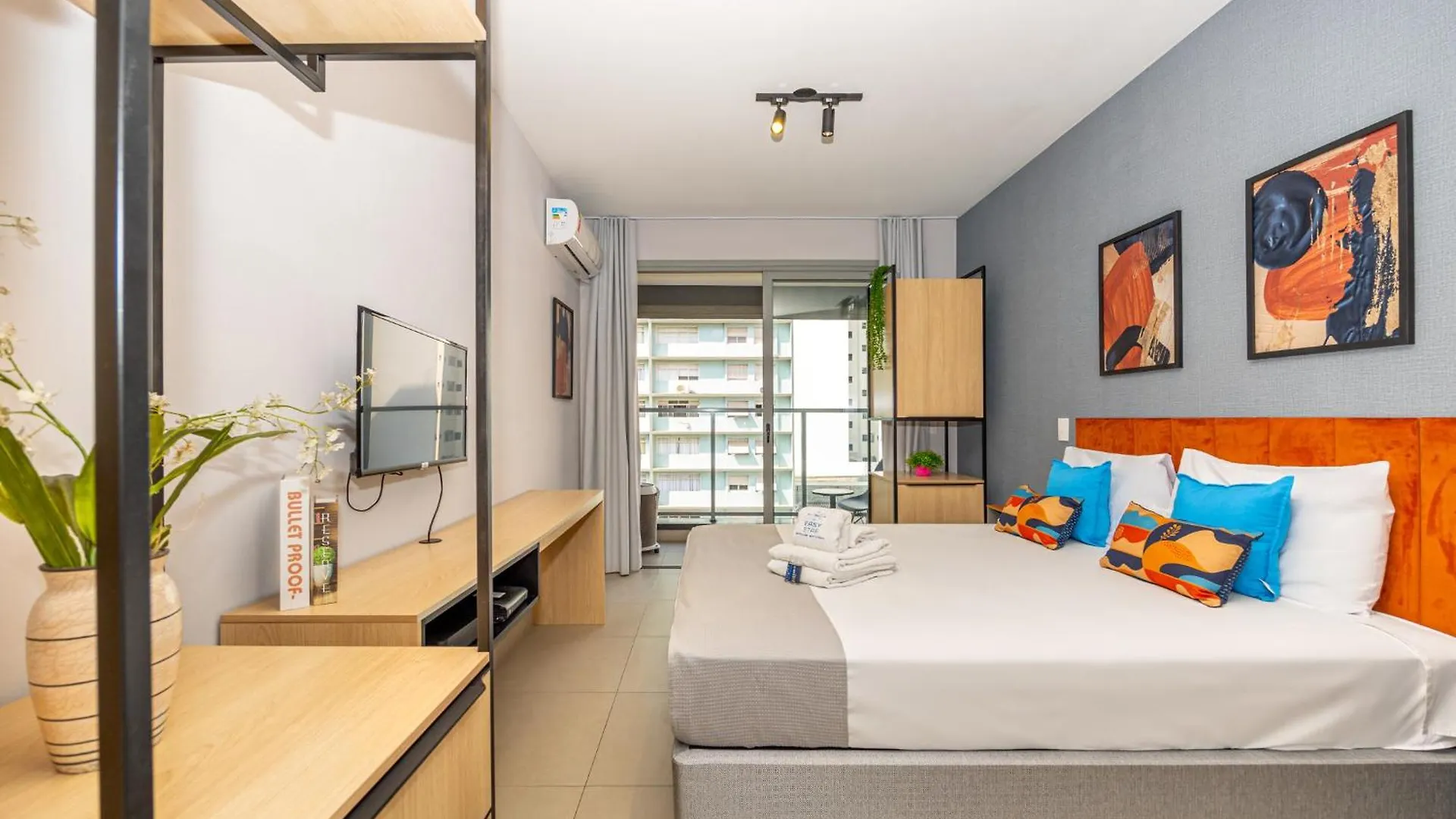 Easy Star - Belo Studio Com Varanda Em Perdizes - Kw01I Sao Paulo