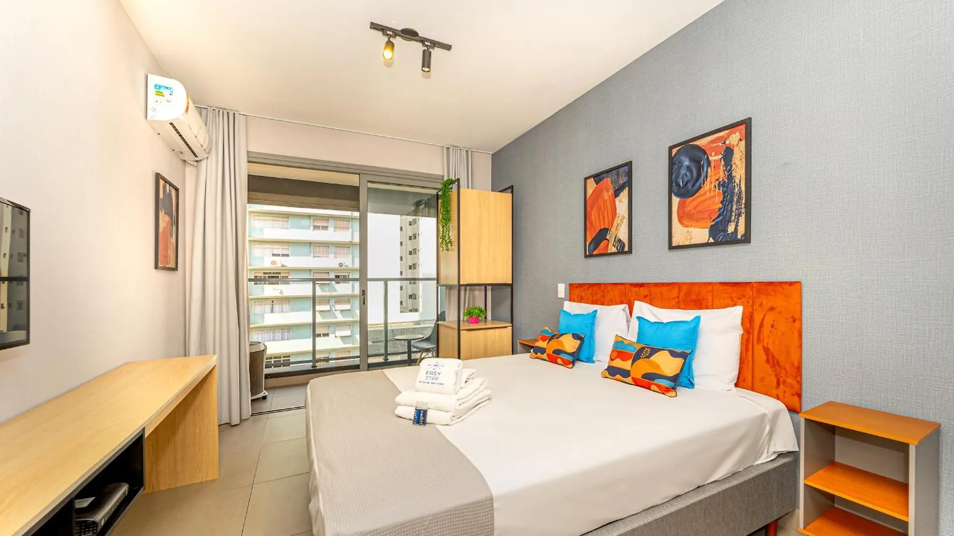 Easy Star - Belo Studio Com Varanda Em Perdizes - Kw01I Sao Paulo